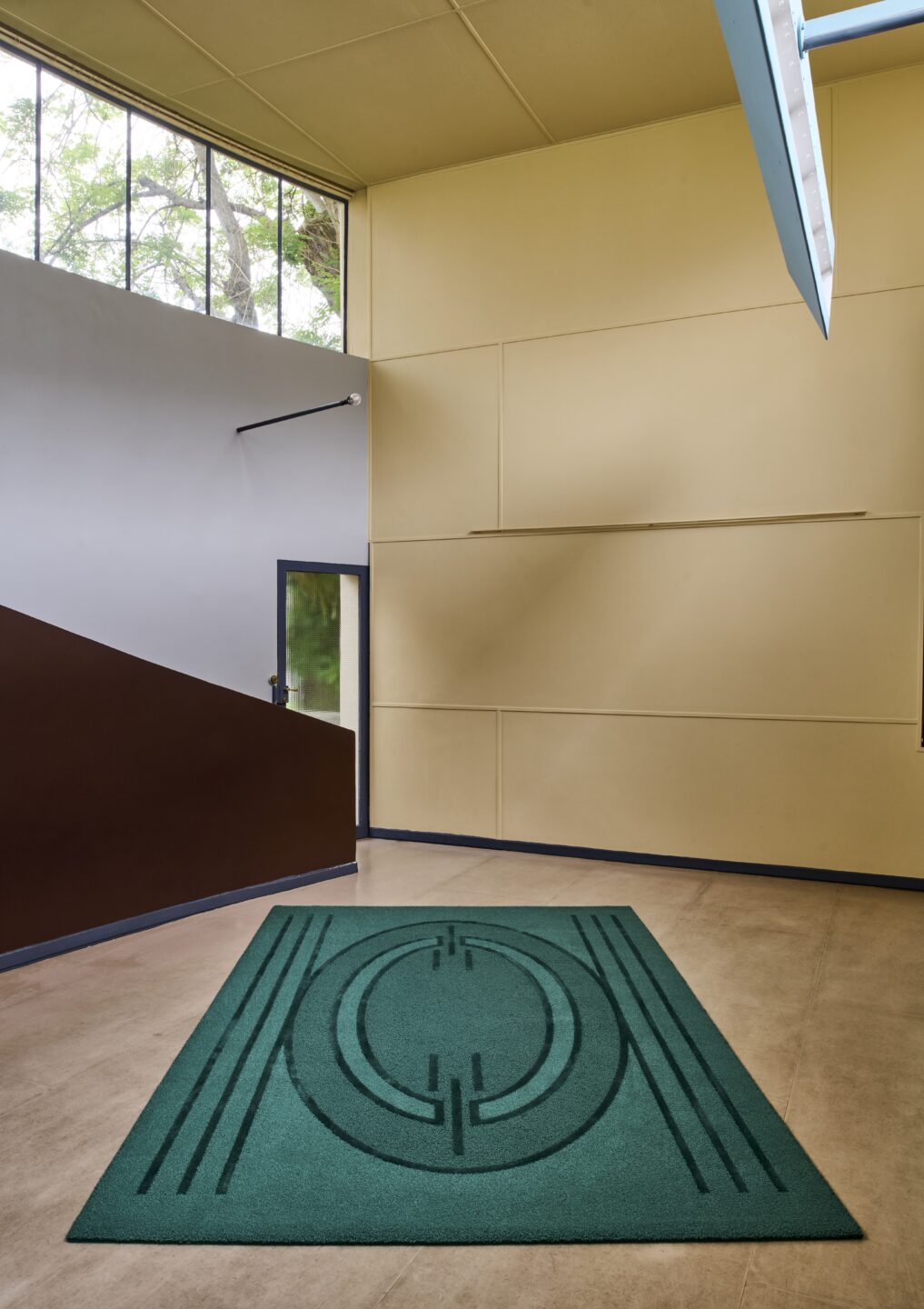 Luster – Ivy – Installation 1