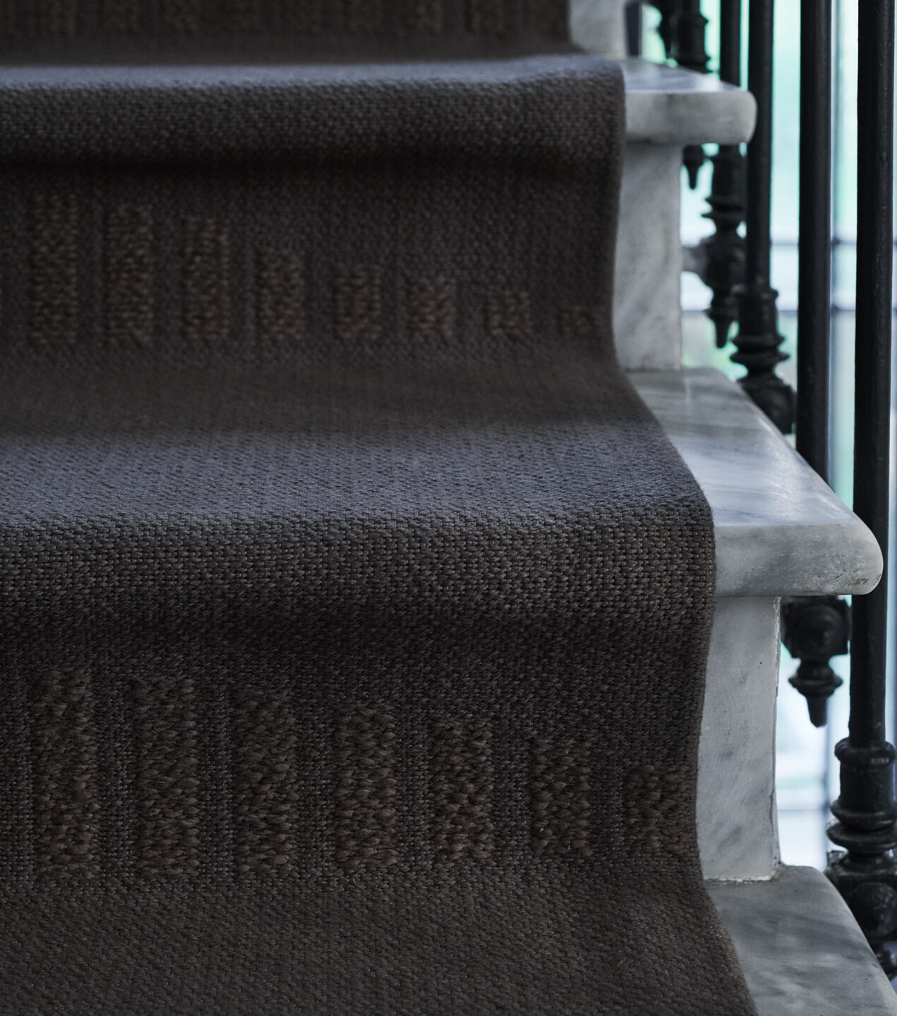 Emboss S – Reed – Installation 7